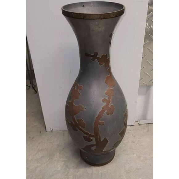 ANTIQUE ASIAN CHINESE JAPANESE COPPER LEAD VASE - Picture 1 of 3